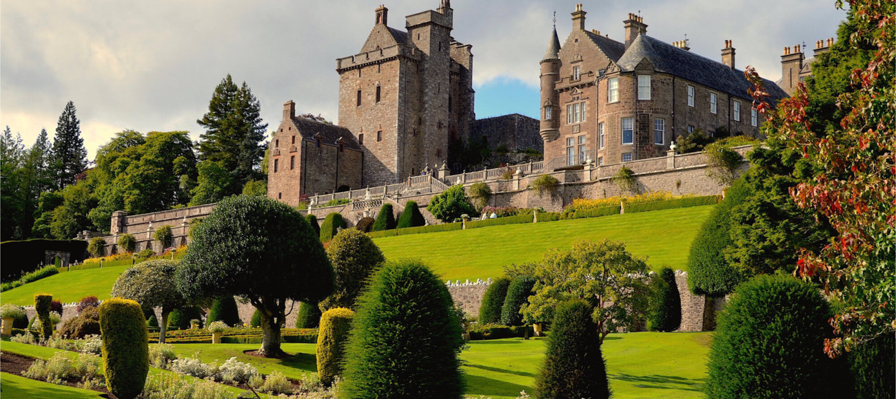 Drummond castle gardens Drummond castle gardens